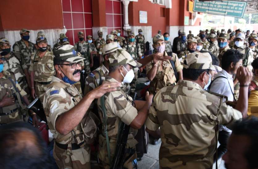 Paramilitary forces arrive in TamilNadu ahead of Assembly polls तमिलनाडु के पांच जिलों में अर्धसैनिक बलों ने संभाला मोर्चा