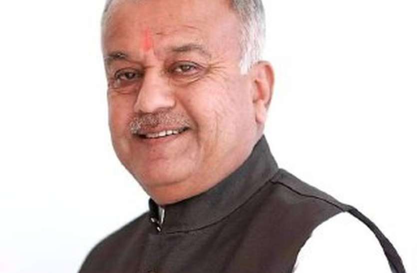 Nandkumar Chauhan Nimar political News नंदकुमार चौहान के निधन से निमाड़ की राजनीति में आया ठहराव, भाजपा ही नहीं कांग्रेसी नेता भी शोक में डूबे