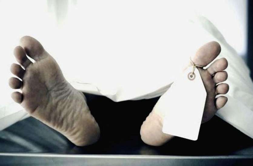 dead body सुहागनगरी में संदिग्ध परिस्थितियों में युवक की हुई मौत