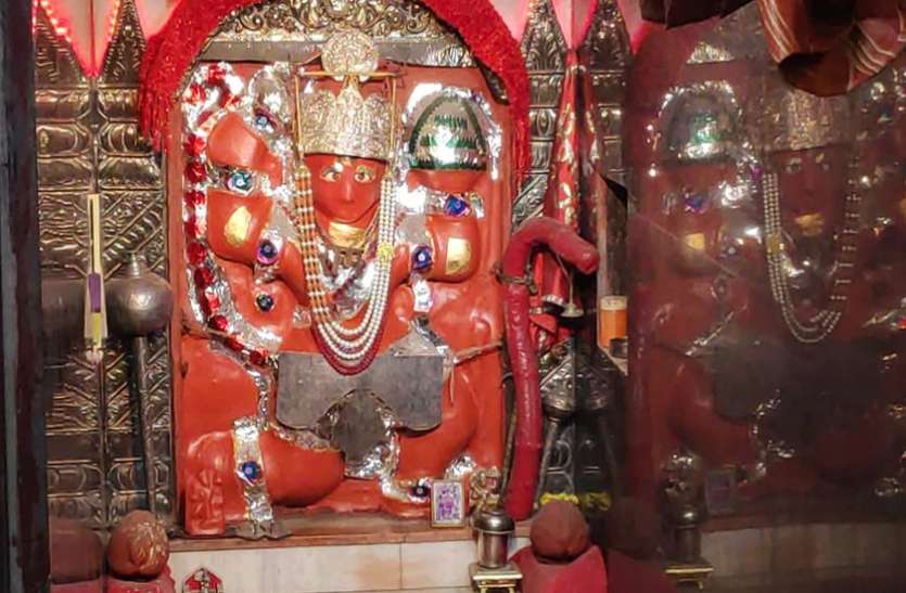 worshiping Hanuman हनुमानजी पूजा करते समय ना करें ये गलतियां, क्रोधित हो करेंगे दण्डित