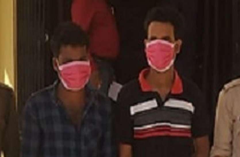 01_4.jpg पहले दारू पी.. फिर मुर्गा पार्टी की... बाद में हाजमे की गोली बताकर खिला दिया सल्फाज, तड़प-तड़प कर युवक की मौत, 2 गिरफ्तार
