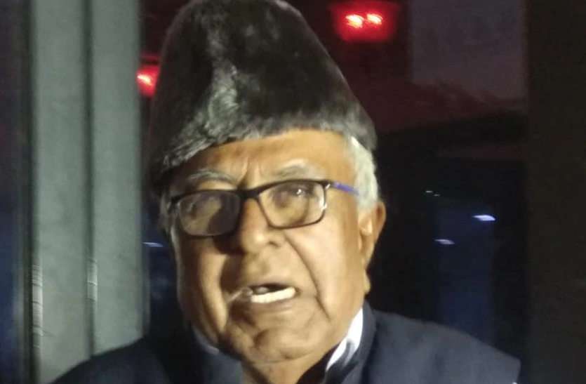 a3.jpg अपने ही मंत्रियों पर भड़के कांग्रेस विधायक खां, कहा: हमसे ही नहीं मिलते, जनता की क्या खाक सुनेंगे
