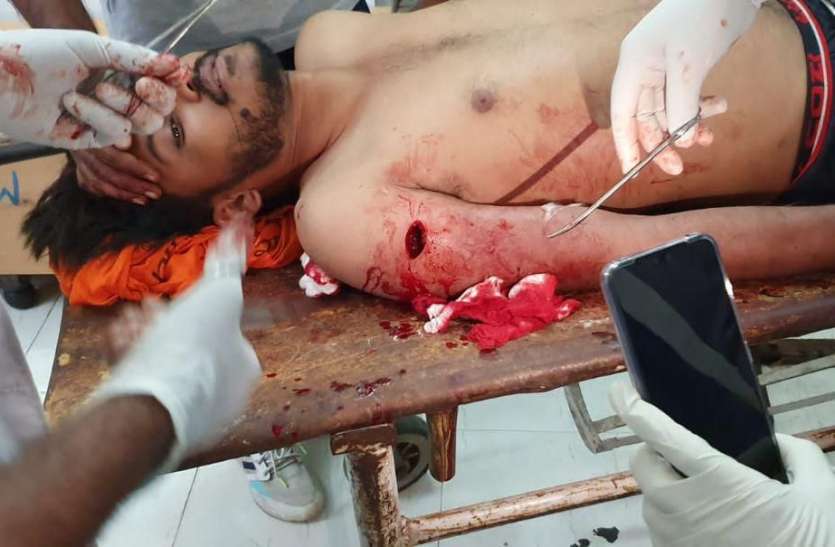 कोटा में नहीं थम रही है चाकूबाजी, छात्र को मारा चाकू कोटा में नहीं थम रही है चाकूबाजी, छात्र को मारा चाकू