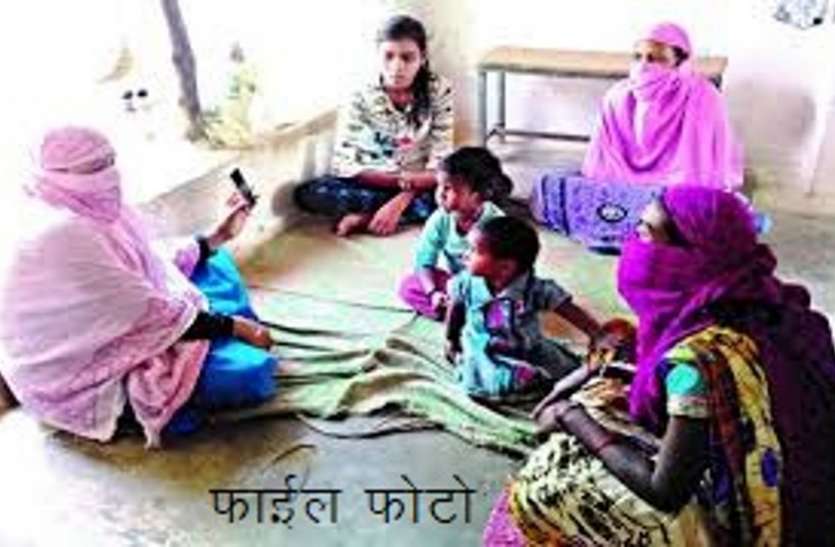 सजग के आडियो से अभिभावक सीख रहे नन्हे-मुन्नों को सफल जीवन के लिए तैयार करना सजग के आडियो से अभिभावक सीख रहे नन्हे-मुन्नों को सफल जीवन के लिए तैयार करना