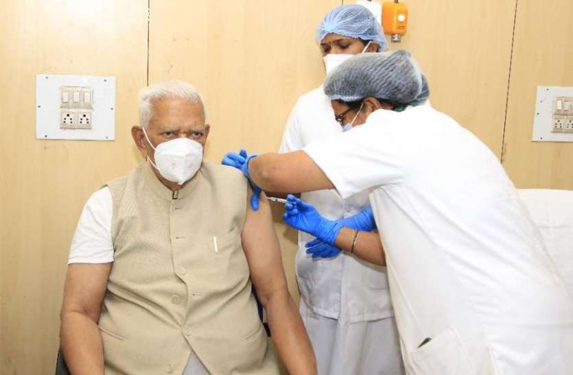 वैक्सीन लगवा देश को करें कोरोना मुक्त वैक्सीन लगवा देश को करें कोरोना मुक्त