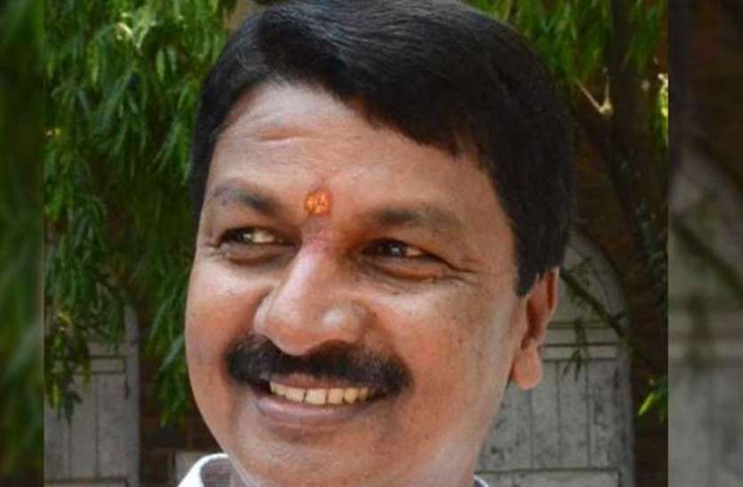 ramesh-jarkiholi-.jpg यौन शोषण के आरोपों से घिरे मंत्री जारकीहोली ने दिया इस्तीफा