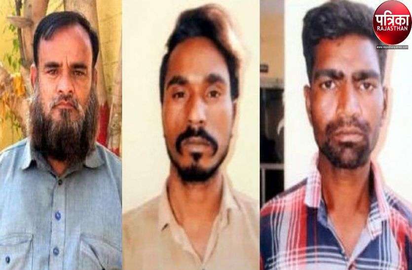 लग्जरी लाइफ स्टाइल जीता था दुष्कर्मी बाबा, भाई के घर जुटाई ऐशो-आराम की सुविधाएं लग्जरी लाइफ स्टाइल जीता था दुष्कर्मी बाबा, भाई के घर जुटाई ऐशो-आराम की सुविधाएं