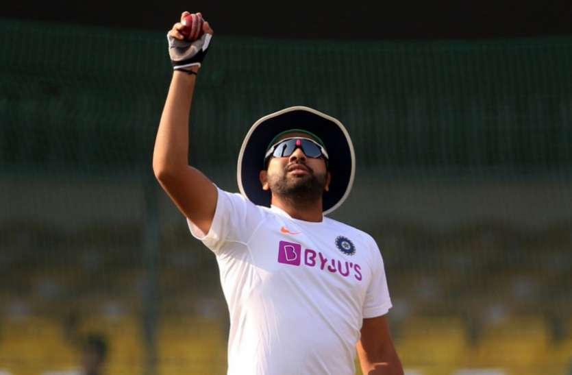 rohit_sharma.jpg IND vs ENG: फील्डिंग के दौरान का रोहित शर्मा का फनी वीडियो वायरल, जानिए क्या हुआ