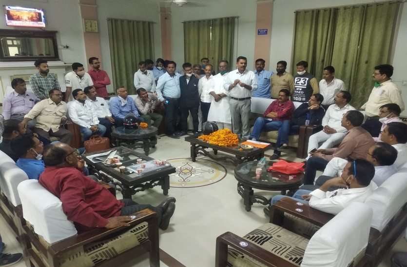 मुख्यमंत्री के गृह जिले से होगा कर्मचारी आन्दोलन का आगाज मुख्यमंत्री के गृह जिले से होगा कर्मचारी आन्दोलन का आगाज