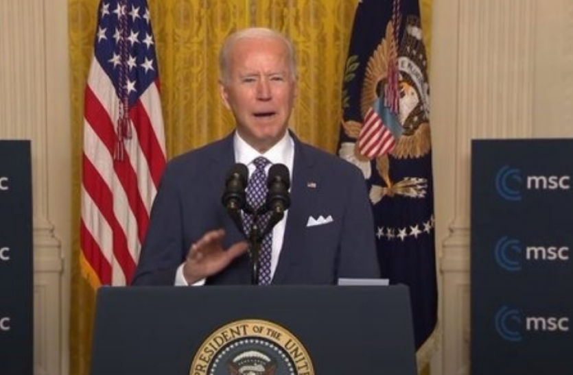 joe biden जो बाइडेन ने रोवर की सफलता के लिए नासा की टीम को दी बधाई, स्वाति मोहन के योगदान की तारीफ की