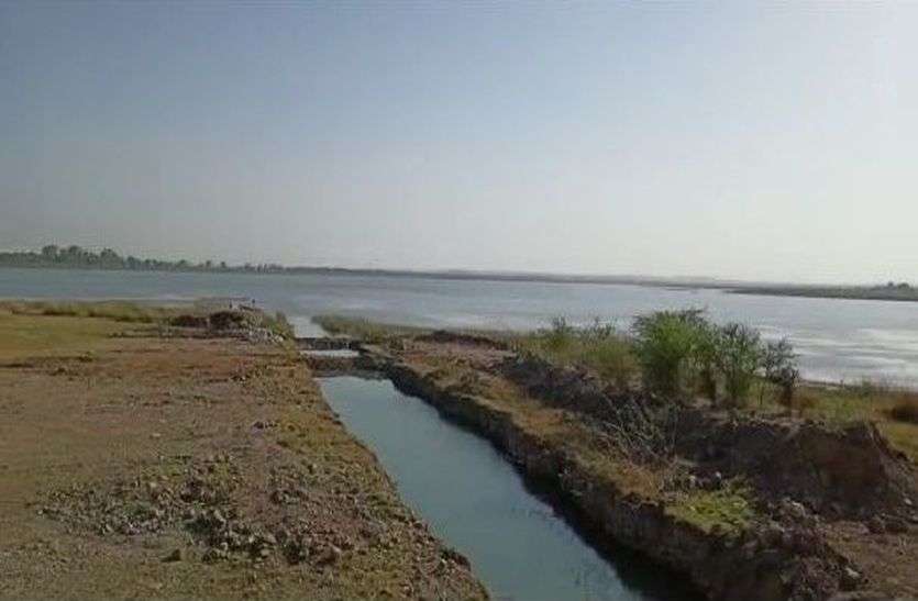 गर्मी में गहराएगा पेयजल संकट गर्मी में गहराएगा पेयजल संकट