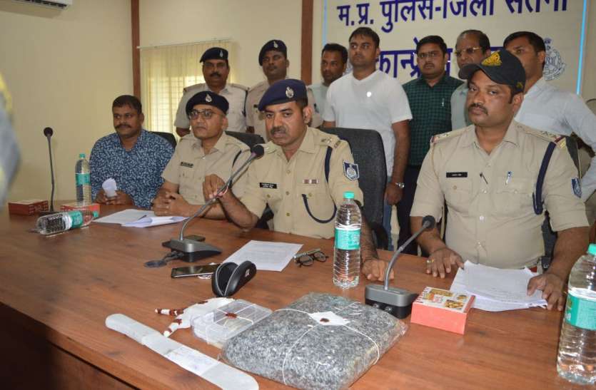 Petrol pump worker had made a plan of robbery पेट्रोल पंप के कर्मचारी ने ही बनाया था लूट का प्लान
