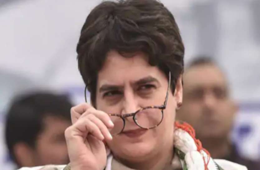 महंगाई बढ़ने पर भाजपा सरकार के है अनोखे बहाने : प्रियंका गांधी महंगाई बढ़ने पर भाजपा सरकार के है अनोखे बहाने : प्रियंका गांधी