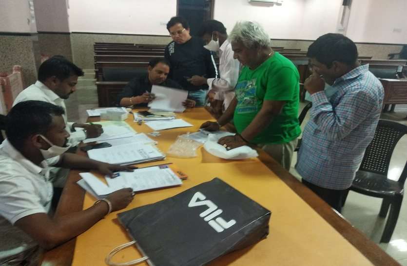 273 कर्मचारियों के बने प्रान, पेंशन-ग्रेज्युएटी की बंधी आस 273 कर्मचारियों के बने प्रान, पेंशन-ग्रेज्युएटी की बंधी आस
