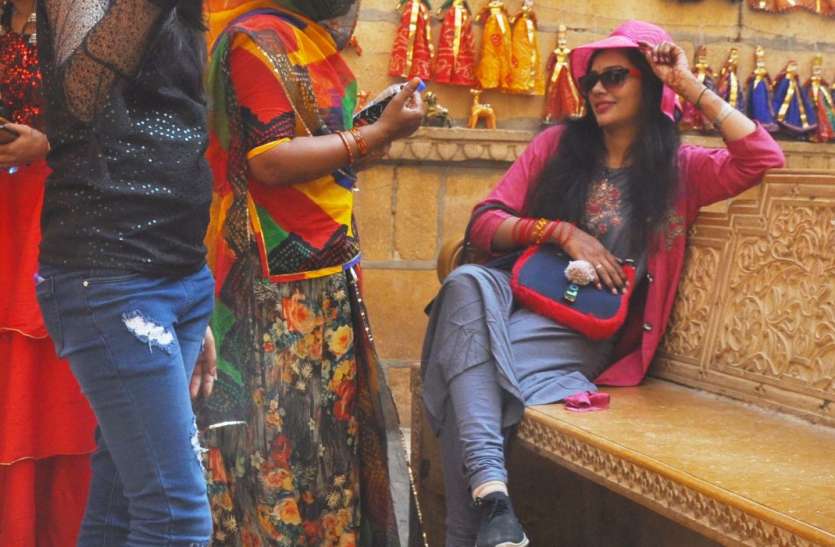बाहरियों पर नहीं रखी नजर तो टूटेगा सुरक्षा चक्र बाहरियों पर नहीं रखी नजर तो टूटेगा सुरक्षा चक्र