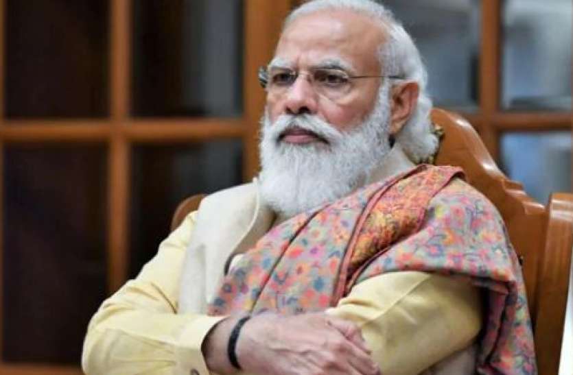 PM Modi वैक्सीन के सर्टिफिकेट से हटाई जाएगी पीएम मोदी की तस्वीर, चुनाव आयोग का स्वास्थ्य मंत्रालय को आदेश
