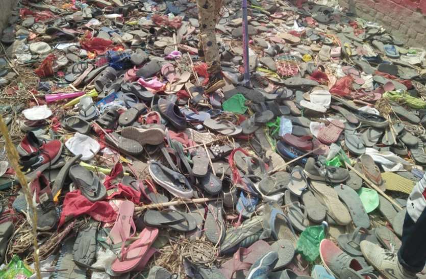 bulandshahr.jpg हादसा: रामघाट गंगा पुल पर कांवड़ियों में मची भगदड़ 50 से अधिक घायल