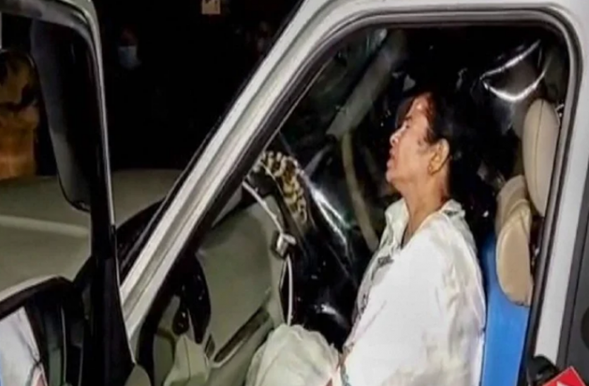 mamata banerjee पश्चिम बंगाल : मुख्य सचिव ने EC को सौंपी रिपोर्ट, ममता पर हमले का कोई जिक्र नहीं