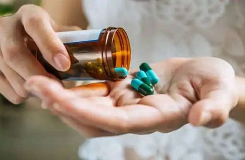 Medicine बेहतर असर के लिए लंबी बीमारी में समय-समय पर बदली जाती हैं दवाएं
