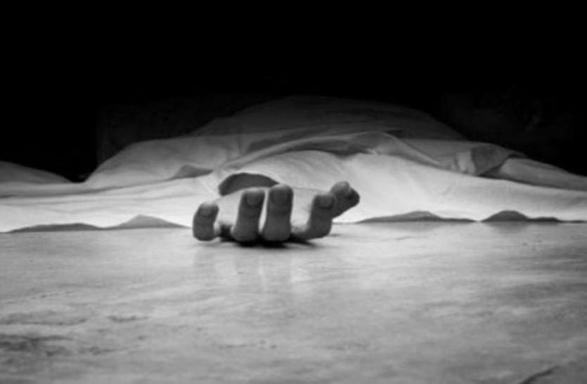 crime.jpg पॉश कॉलोनी में महिला की हत्या, शरीर पर मिले चाकू के 8 घाव