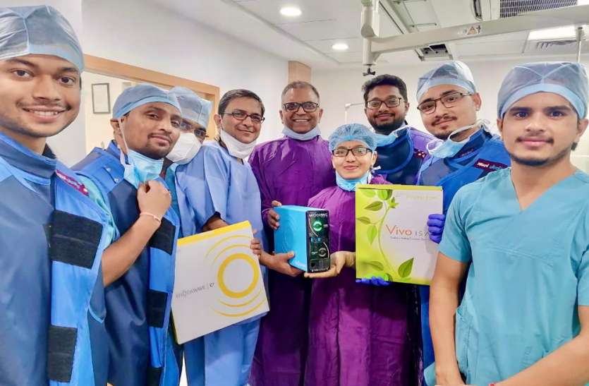 चिकित्सा के क्षेत्र में लगातार नई पद्धति का इस्तेमाल कर अपोलोमेडिक्स बना क्षेत्र का अग्रणी चिकित्सा संस्थान इंट्रावैस्कुलर लीथोट्रिप्सी के प्रयोग से ब्लॉक हुई आर्टरीज को खोलना हुआ आसान, पढ़िए पूरी खबर