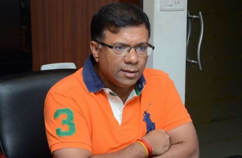 पर्यटकों पर पाबंदी लगाने का सरकार ने अभी नहीं लिया कोई फैसला पर्यटकों पर पाबंदी लगाने का सरकार ने अभी नहीं लिया कोई फैसला