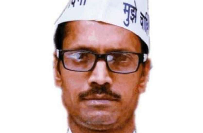 चेक बाउंस के मामले में आप पार्टी जिला संयोजक को 1 वर्ष की सजा चेक बाउंस के मामले में आप पार्टी जिला संयोजक को 1 वर्ष की सजा