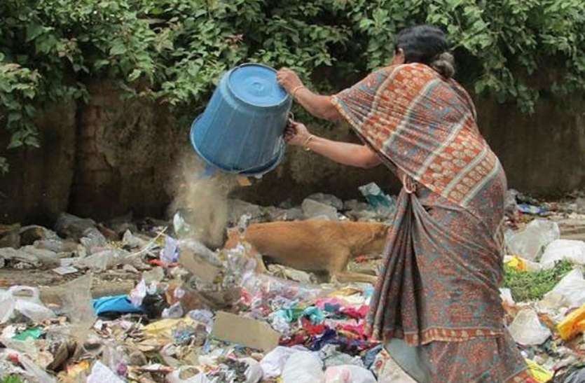 खत्म होंगे कूड़ा घर, अंडर ग्राउंड हो जाएंगे डस्टबिन, खाली प्लाट में कूड़ा फेंकने पर लगेगा जुर्माना खत्म होंगे कूड़ा घर, अंडर ग्राउंड हो जाएंगे डस्टबिन, खाली प्लाट में कूड़ा फेंकने पर लगेगा जुर्माना
