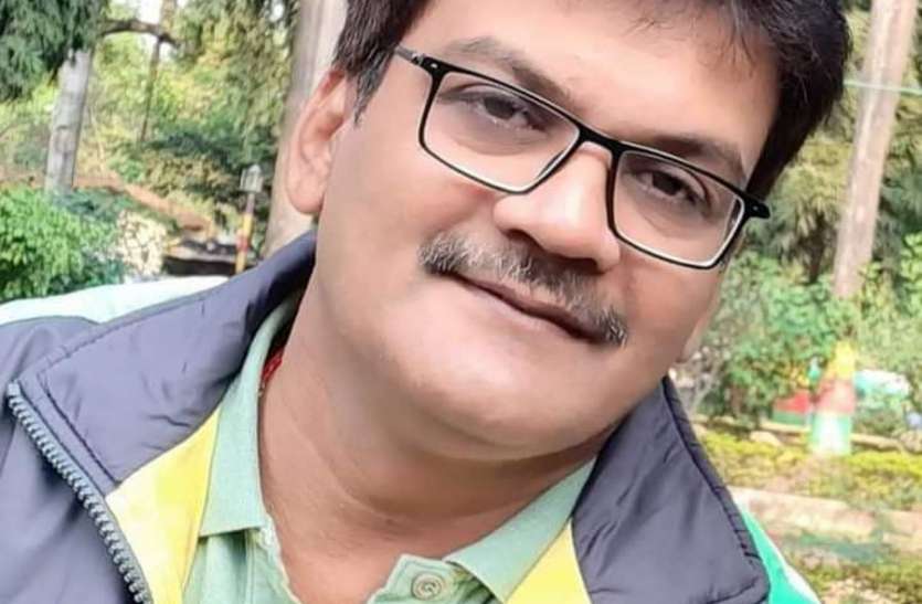 कॉपीराइट एक्ट के मामले में फरार वारंटी ने किया सरेंडर कॉपीराइट एक्ट के मामले में फरार वारंटी ने किया सरेंडर