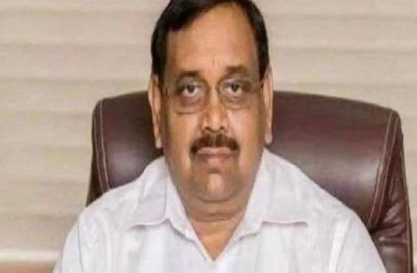 खनन घोटाले में पूर्व आईएएस सत्येंद्र सिंह की बेनामी संपत्तियों की ईडी ने जुटाई जानकारी, इन अधिकारियों की भूमिका की भी हो रही जांच खनन घोटाले में पूर्व आईएएस सत्येंद्र सिंह की बेनामी संपत्तियों की ईडी ने जुटाई जानकारी, इन अधिकारियों की भूमिका की भी हो रही जांच