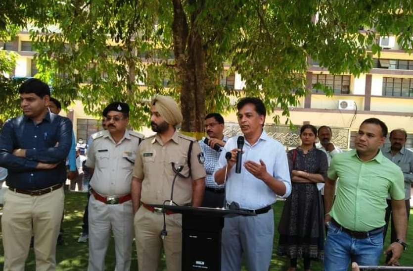 2001nsp1.jpg आज ही के दिन की गई थी नरसिंहपुर में लॉक डाउन की घोषणा