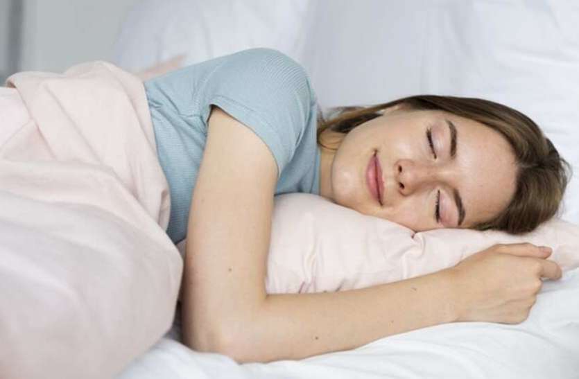 World Sleep Day 2021 World Sleep Day 2021 पर कम नींद लेने वाली महिलाओं के लिए बेहद जरूरी बात