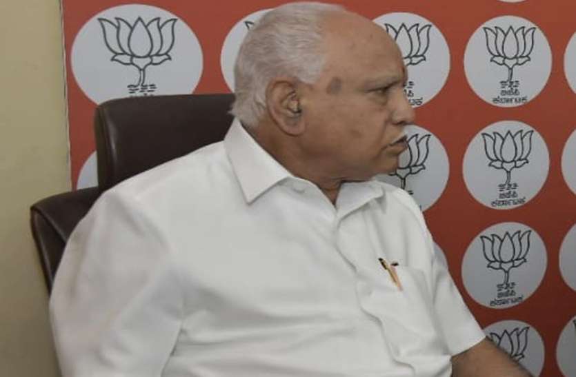 yediyurappa4.jpg येदियुरप्पा आज दे सकते हैं मुख्यमंत्री पद से इस्तीफा, हाईकमान के आदेश पर होगा अंतिम निर्णय