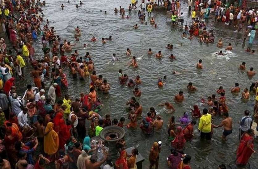 haridwar Kumbh Mela हरिद्वार कुंभ में जाना है तो करना होगा ये जरूरी काम, मुख्यमंत्री रावत के फैसले को कोर्ट ने बताया गलत