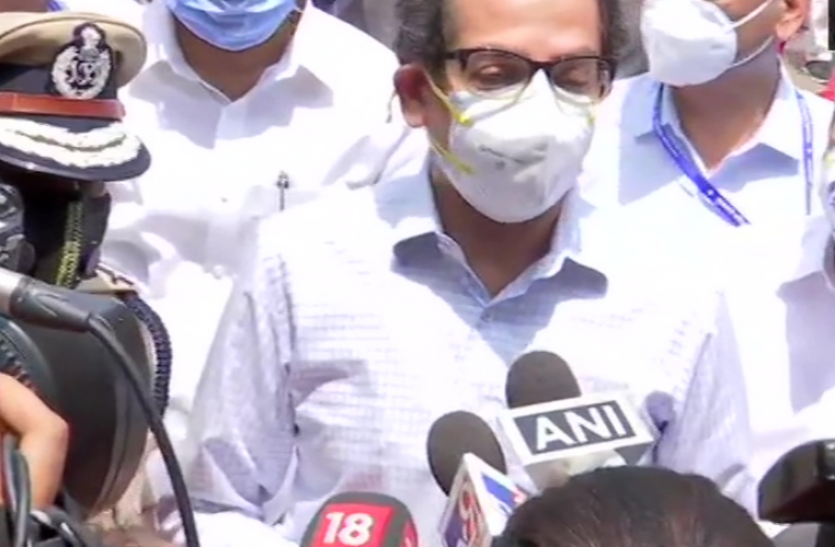 uddhav_thackeray.png Mumbai : सीएम उद्धव ठाकरे ने किया सनराइज अस्पताल का दौरा, मृतक के परिजनों से मांगी माफी