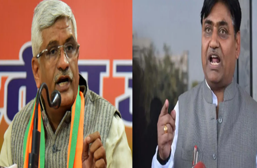 फोन टैपिंग: अब सियासी अखाड़े में उतरी दिल्ली फोन टैपिंग: अब सियासी अखाड़े में उतरी दिल्ली