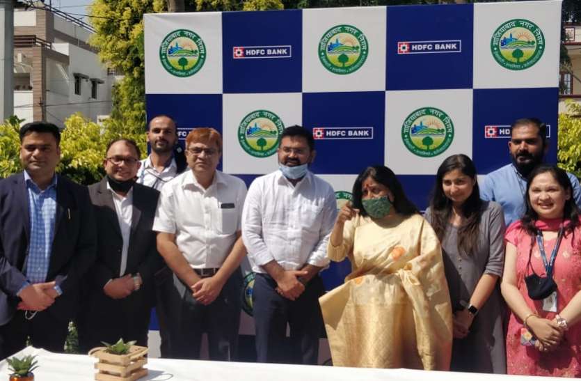 ghaziabad.jpg देश का पहला ग्रीन म्युनिसिपल बॉन्ड जारी करेगा गाजियाबाद नगर निगम, बॉम्बे स्टॉक एक्सचेंज में हुआ दर्ज