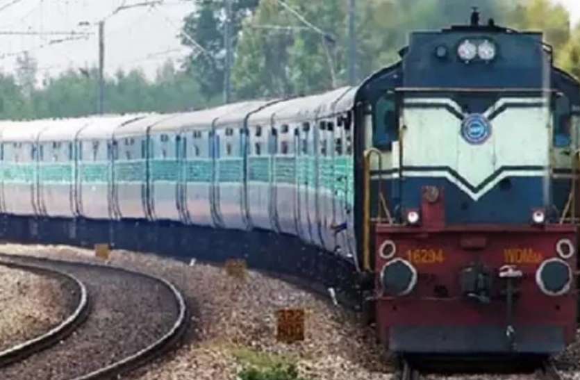 Special train यूपी-बिहार के लिये दिल्ली, मुंबई, गुजरात समेत पांच जगहों से स्पेशल ट्रेनें आज से, ये रही डिटेल