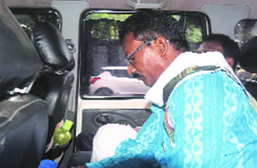 chhatrdhar mehto West Bengal : NIA ने प्रबीर महतो की हत्या के आरोप में TMC नेता छत्रधर महतो को किया गिरफ्तार
