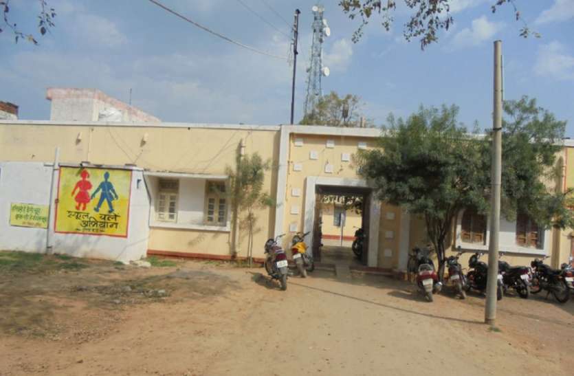 69 हजार बच्चों ने पास की परीक्षा, अगली कक्षा में पहुंचे 69 हजार बच्चों ने पास की परीक्षा, अगली कक्षा में पहुंचे