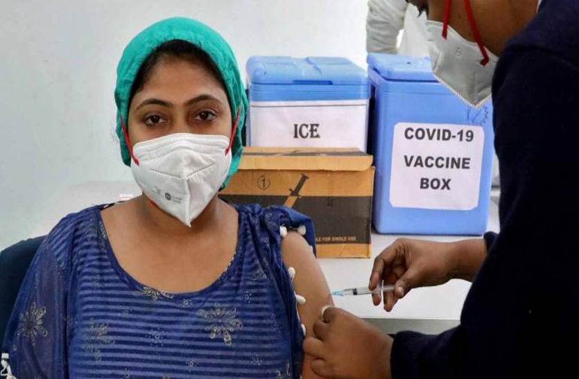 corona vaccination corona vaccination कोरोना का टीका लगवाने के लिए घर बैठे करें रजिस्ट्रेशन, जानिए तरीका