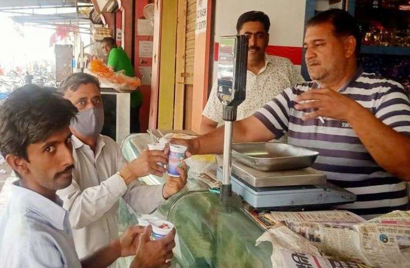दूर-दूर तक फैला है आहोर की रबड़ी का जायका दूर-दूर तक फैला है आहोर की रबड़ी का जायका