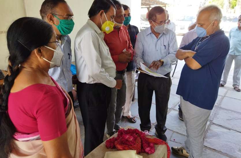 मुख्य सचिव को दिया ज्ञापन मुख्य सचिव को दिया ज्ञापन