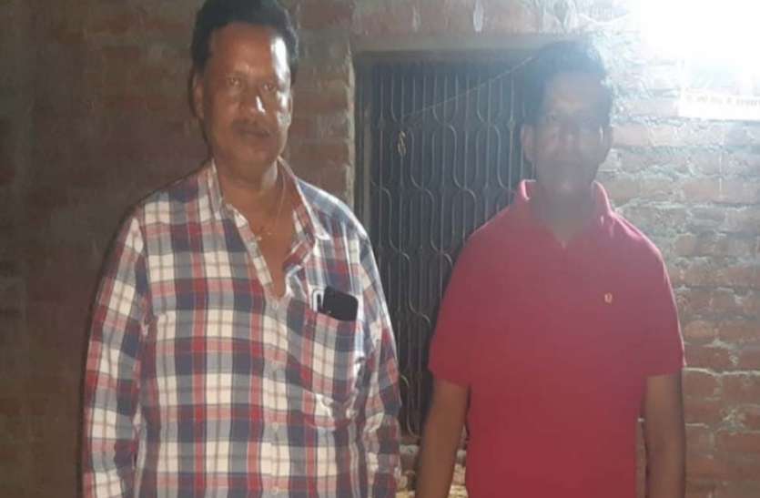 पुलिस हिरासत में पूर्व प्रधान व उसका भाई मतदाताओं को लुभाने के लिए चल रही थी मीट पार्टी, पुलिस ने पूर्व प्रधान व उसके भाई को किया गिरफ्तार
