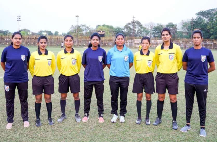 She News : 'पियस' ने दिखाई राह , तैयार हो गईं 8 महिला रेफरी She News : 'पियस' ने दिखाई राह , तैयार हो गईं 8 महिला रेफरी