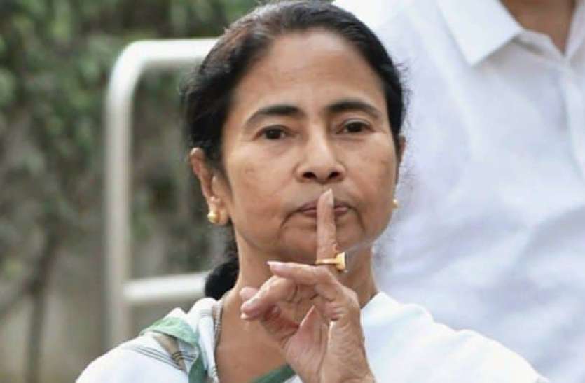 mb.jpg West Bengal Assembly Elections 2021: डायमंड हार्बर में इस बार ममता बनर्जी को भाजपा के अलावा संयुक्त मोर्चा से भी मिल रही टक्कर