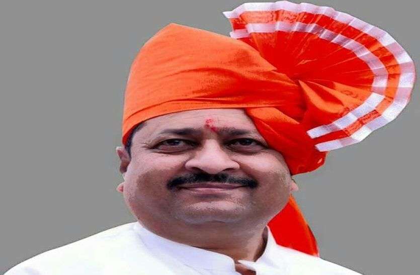 yatnal1.jpg भाजपा ने यदि सीएम को पद से नहीं हटाया तो भडक़ेगा असंतोष: यत्नाल