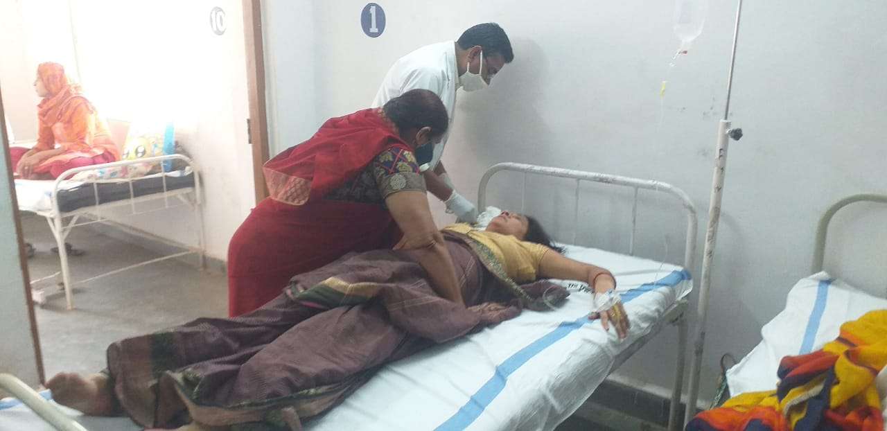 सड़क हादसे में एक ही परिवार की तीन सदस्यों की मौत