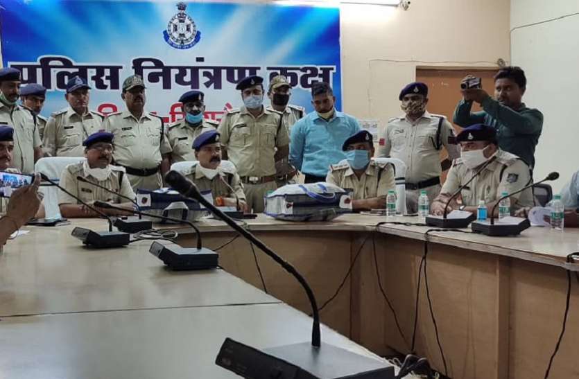 NCL कालोनी लूट का पुलिस ने किया खुलासा NCL कालोनी लूट का पुलिस ने किया खुलासा, जानें कौन था लुटेरा