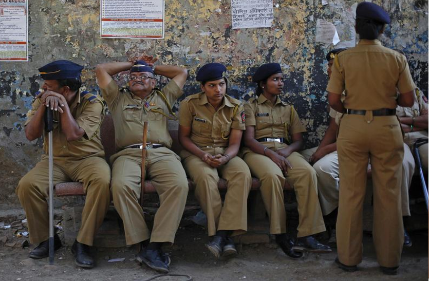 यह पुलिस क्यों सुधर नहीं पा रही यह पुलिस क्यों सुधर नहीं पा रही